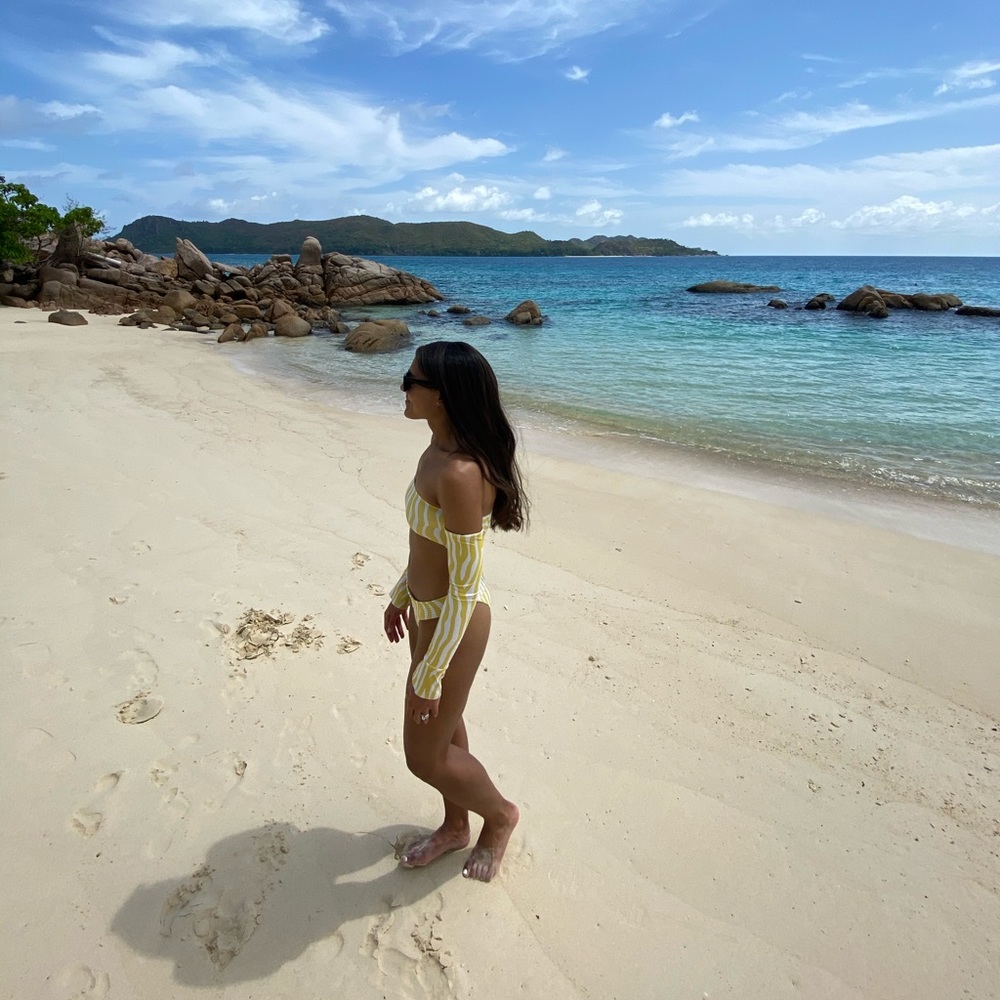 Meet your Posher, Alexia